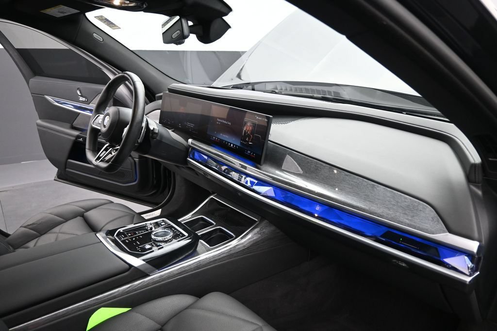 Certified 2023 BMW 740i w/ Parking Assistance Package RWD image 19