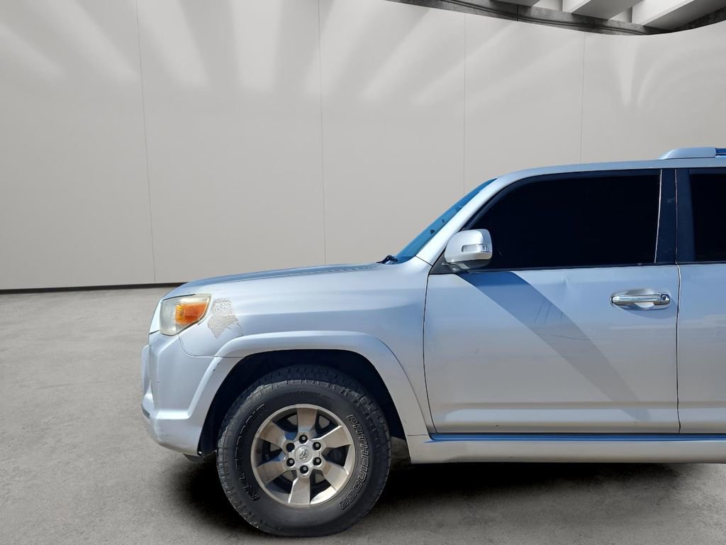 Used 2011 Toyota 4Runner SR5 w/ Premium Pkg w/Leather AWD/4WD image 11