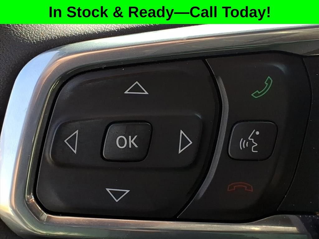 Used 2024 Jeep Wrangler High Altitude AWD/4WD image 22