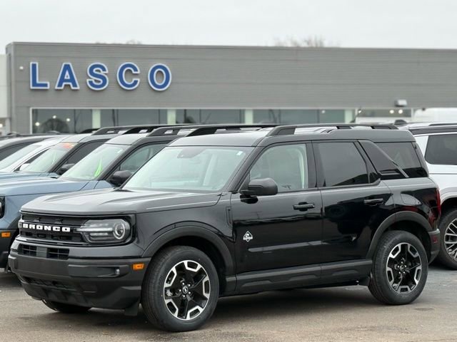 Certified 2021 Ford Bronco Sport Outer Banks w/ Outer Banks Package (96D) image 1