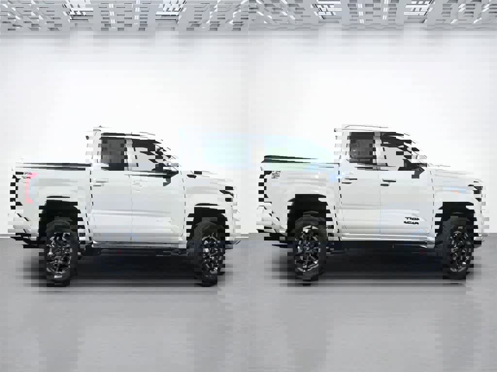 Used 2024 Toyota Tacoma TRD Sport image 7