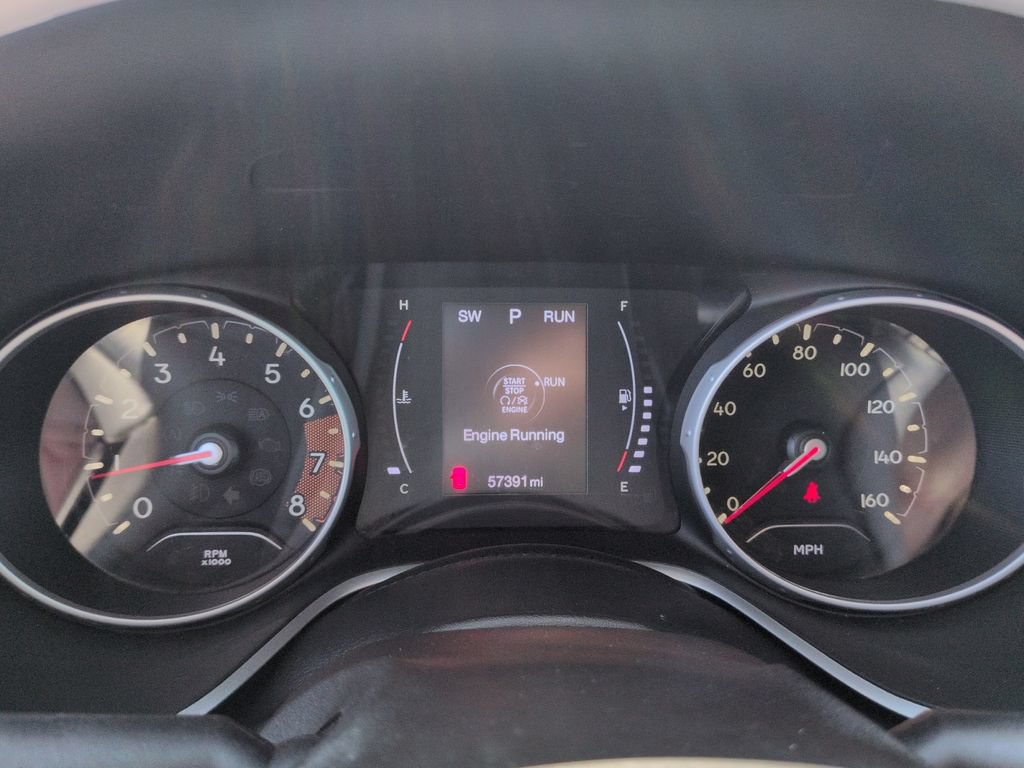 Used 2018 Jeep Compass Latitude FWD image 22