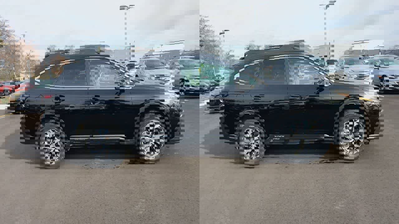 Used 2020 Subaru Outback Limited image 9