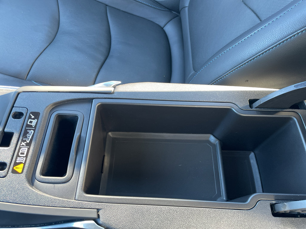 Used 2017 Chevrolet Volt Premier w/ Driver Confidence II Package image 35