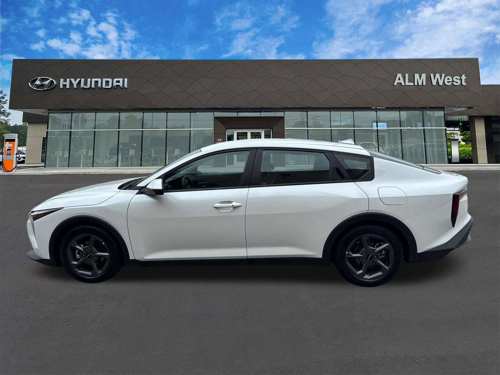 Used 2025 Kia K4 FWD image 8