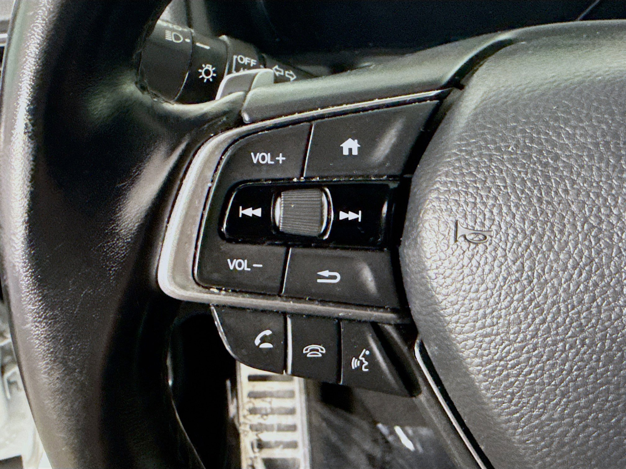 Used 2020 Honda Accord Sport image 14