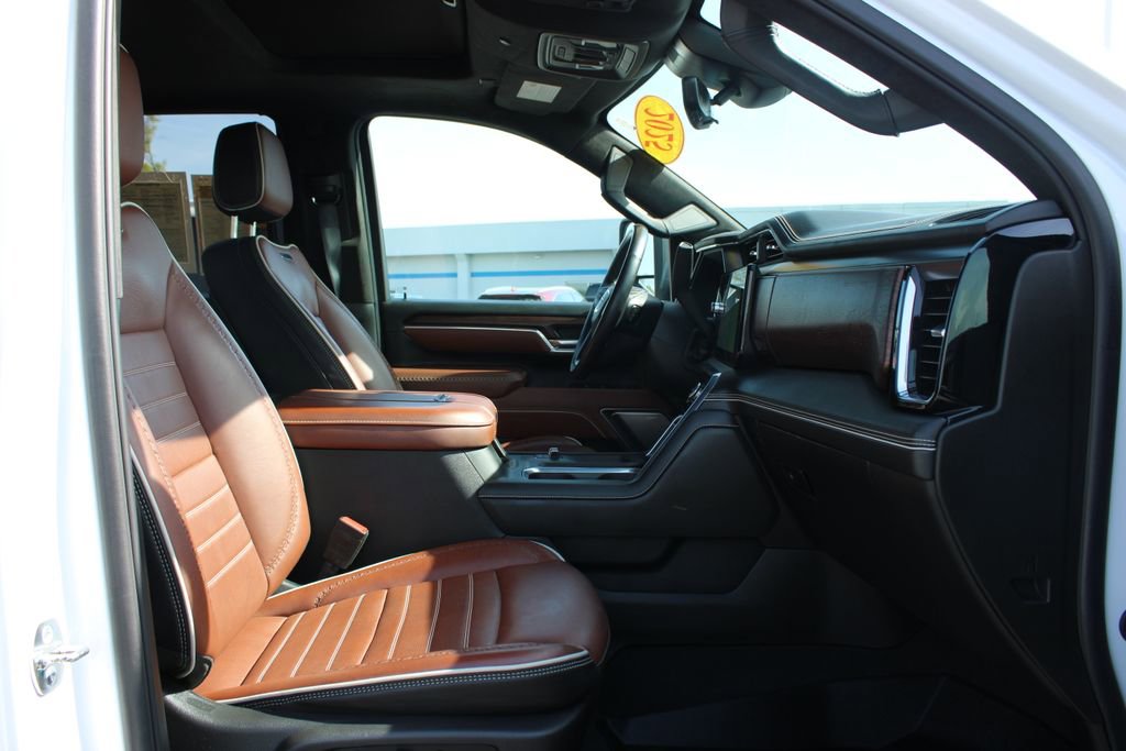 Used 2025 GMC Sierra 2500 Denali Ultimate image 31