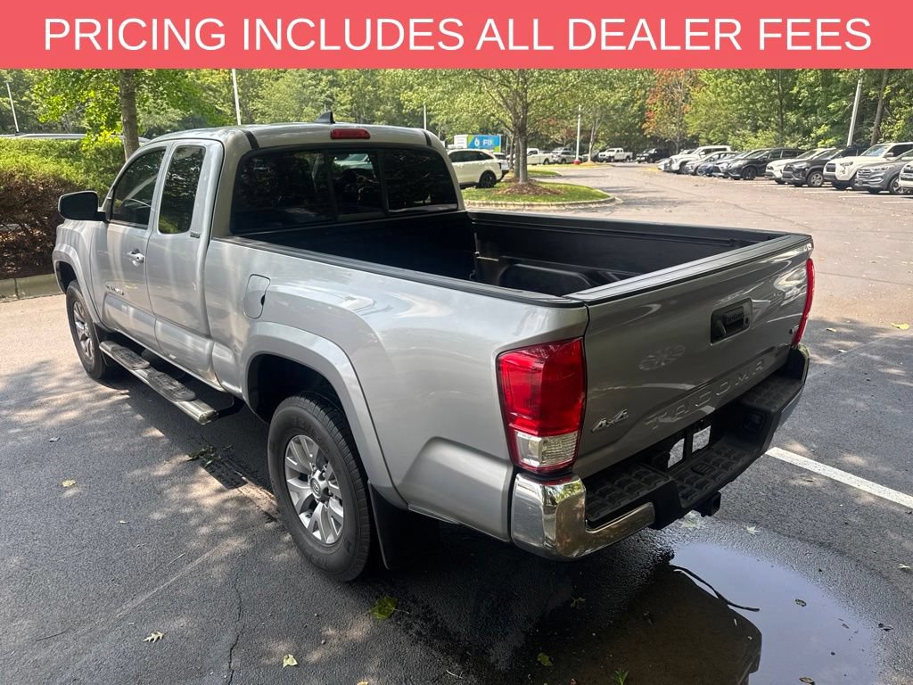 Used 2017 Toyota Tacoma SR5 w/ Tow Package AWD/4WD image 13