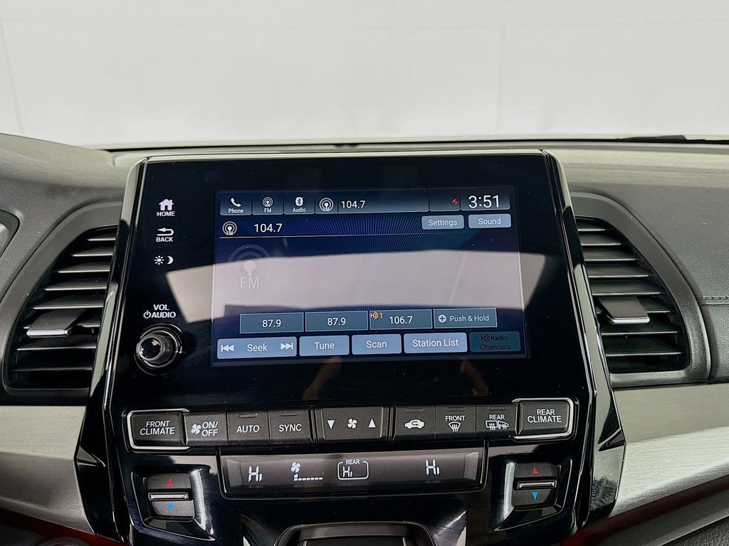 Certified 2023 Honda Odyssey Sport image 17