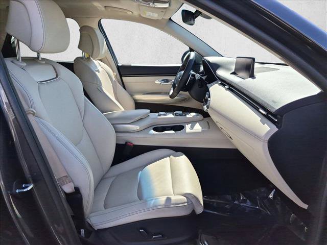 Used 2023 Genesis GV70 2.5T w/ Select Package AWD/4WD image 22