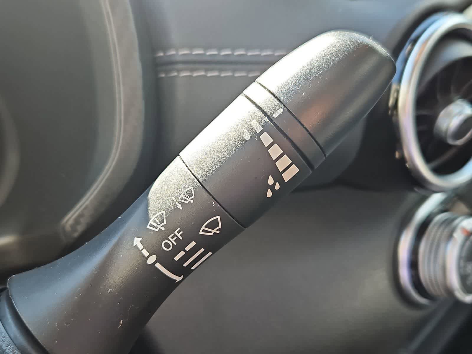 Used 2024 Nissan Sentra SV FWD image 24