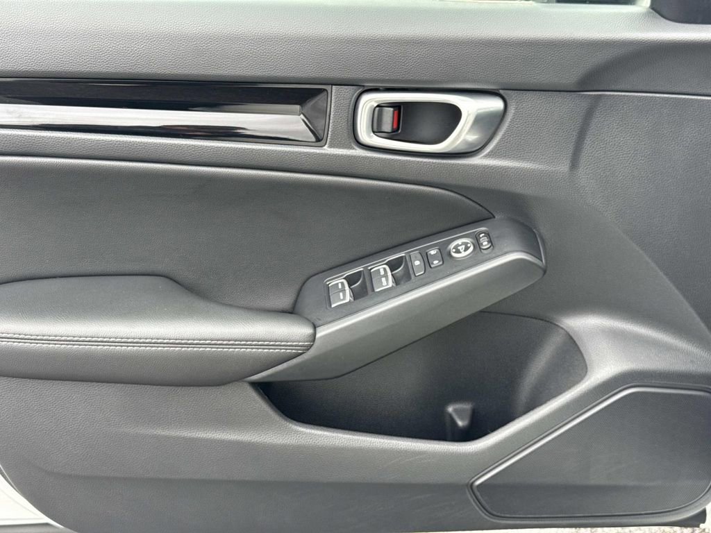 Used 2023 Honda Civic EX-L image 17