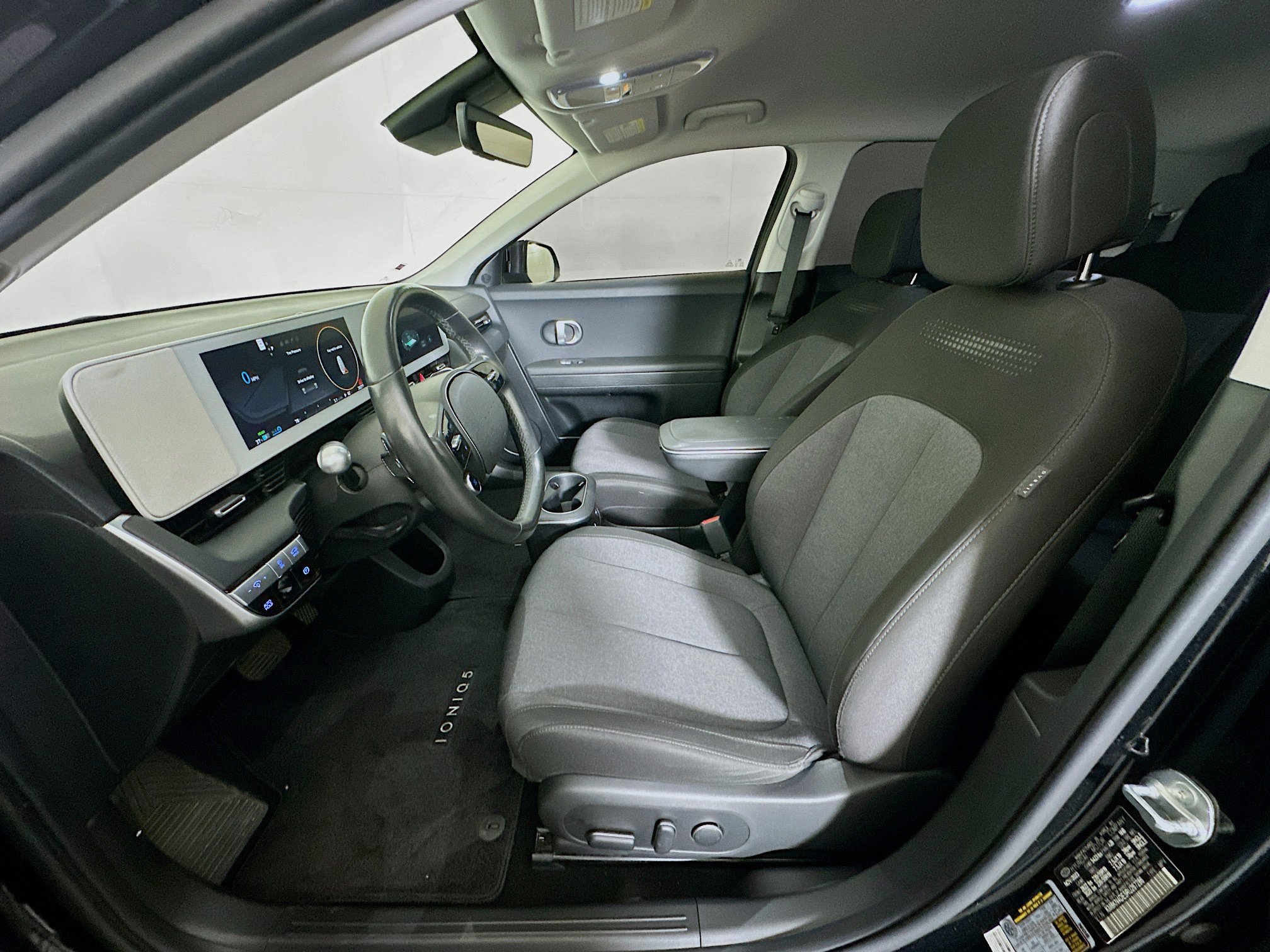 Used 2024 Hyundai Ioniq 5 SEL image 13