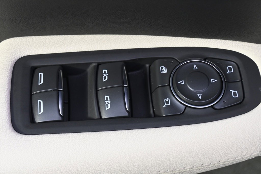 New 2025 Cadillac XT5 Sportv w/ Technology Package image 23