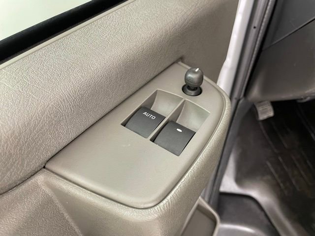New 2025 Chevrolet Express 3500 w/ Driver Convenience Package image 27