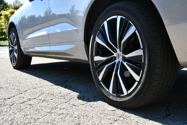 Used 2024 Volvo XC60 B5 Plus w/ Climate Package AWD/4WD image 9