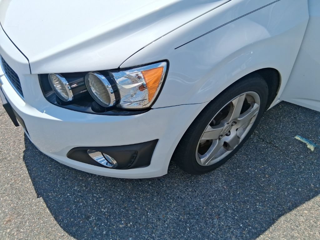 Used 2014 Chevrolet Sonic LTZ FWD image 18