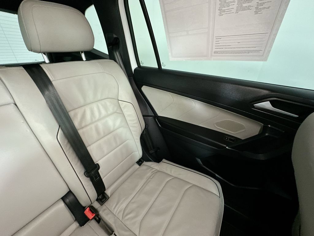 Used 2020 Volkswagen Tiguan SEL Premium R-Line AWD/4WD image 14