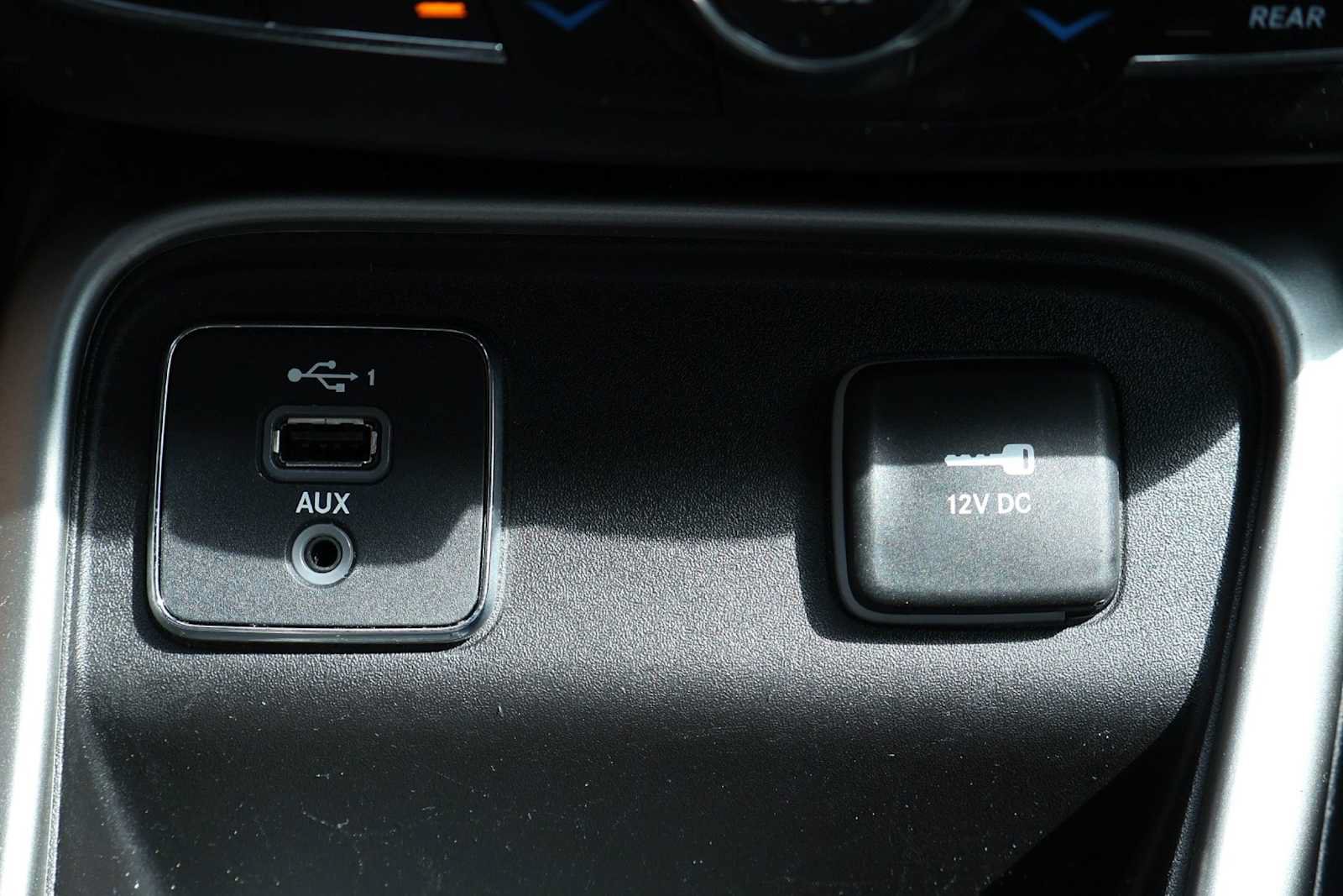 Used 2019 Jeep Compass Latitude w/ Popular Equipment Group FWD image 26