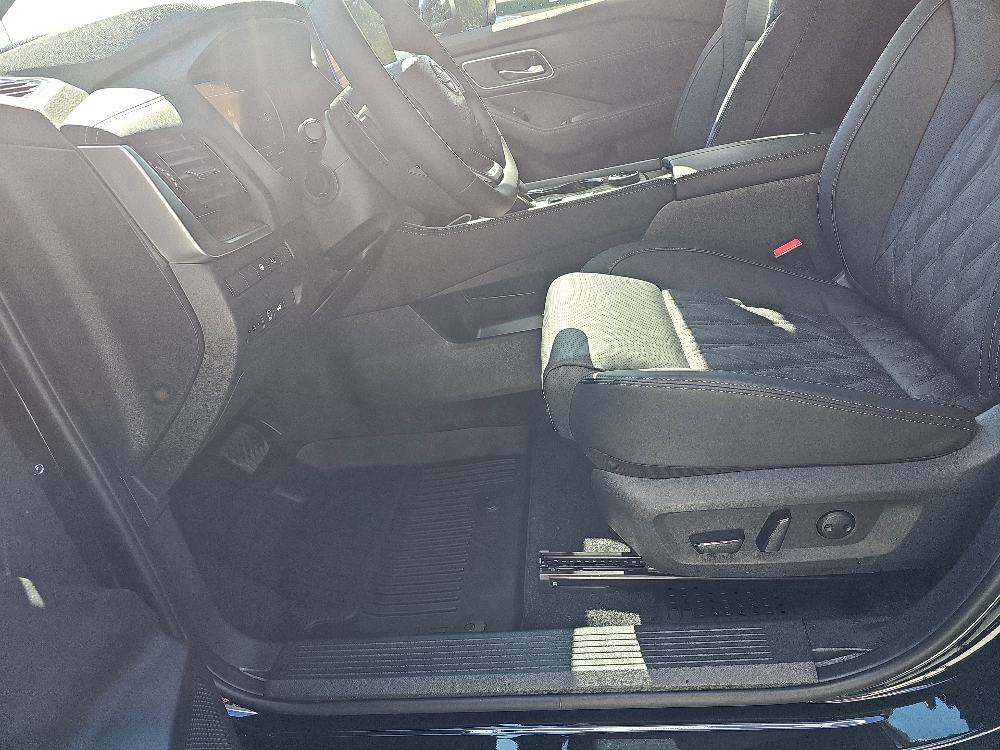New 2026 Nissan Rogue Platinum AWD/4WD image 20