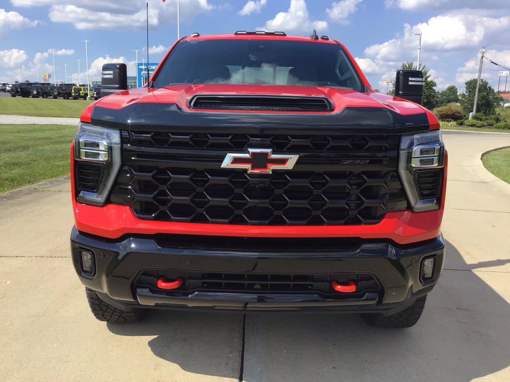 Used 2026 Chevrolet Silverado 2500 ZR2 w/ LPO, Dark Essentials Package AWD/4WD image 2