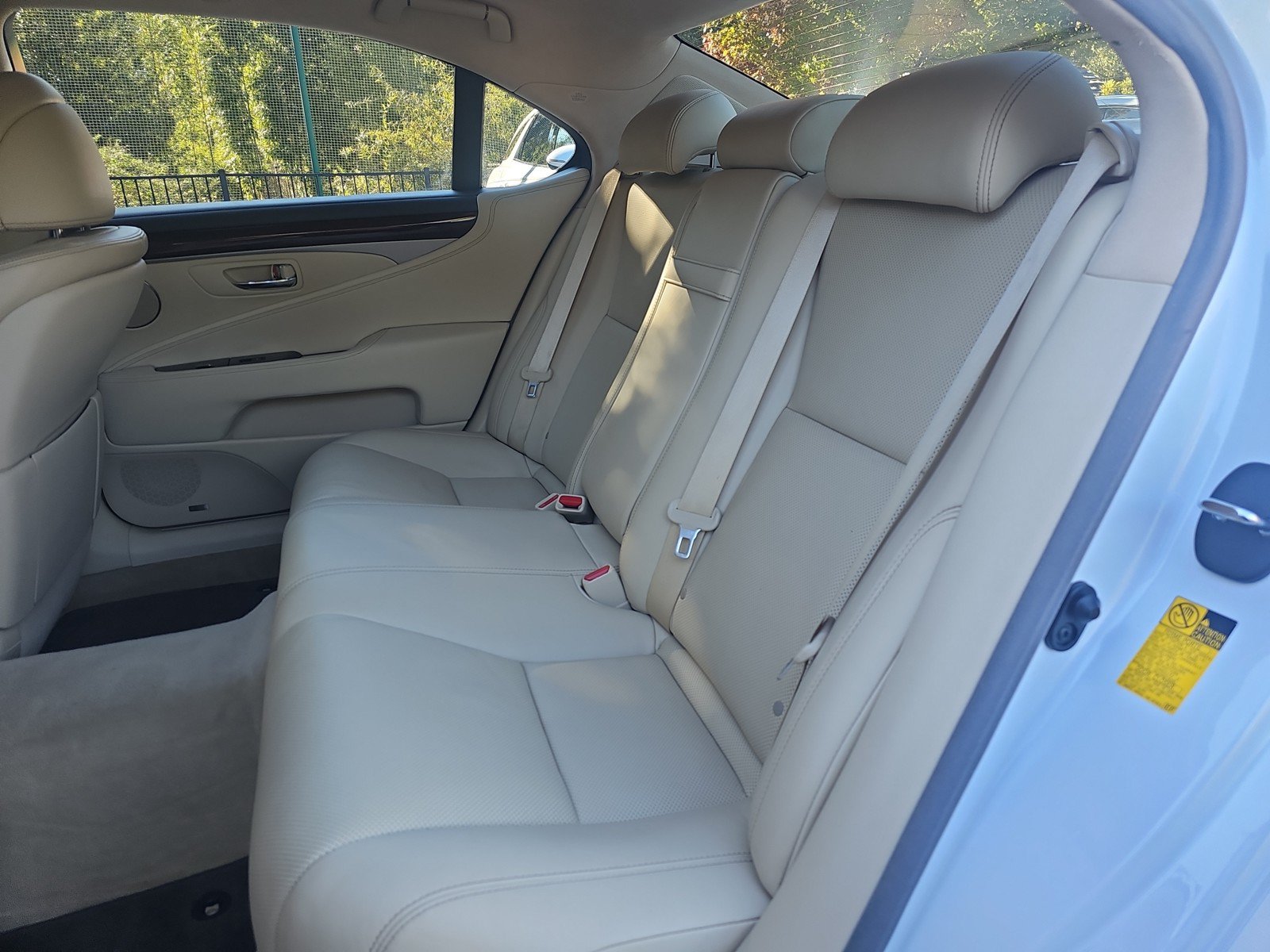 Used 2015 Lexus LS 460 L RWD image 30