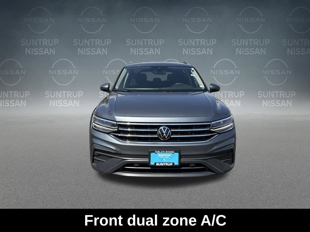 Used 2024 Volkswagen Tiguan SE FWD image 9