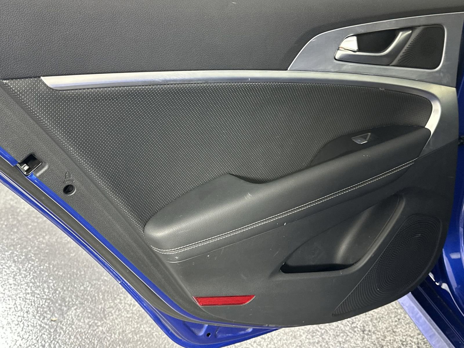 Used 2020 Genesis G70 3.3T image 30