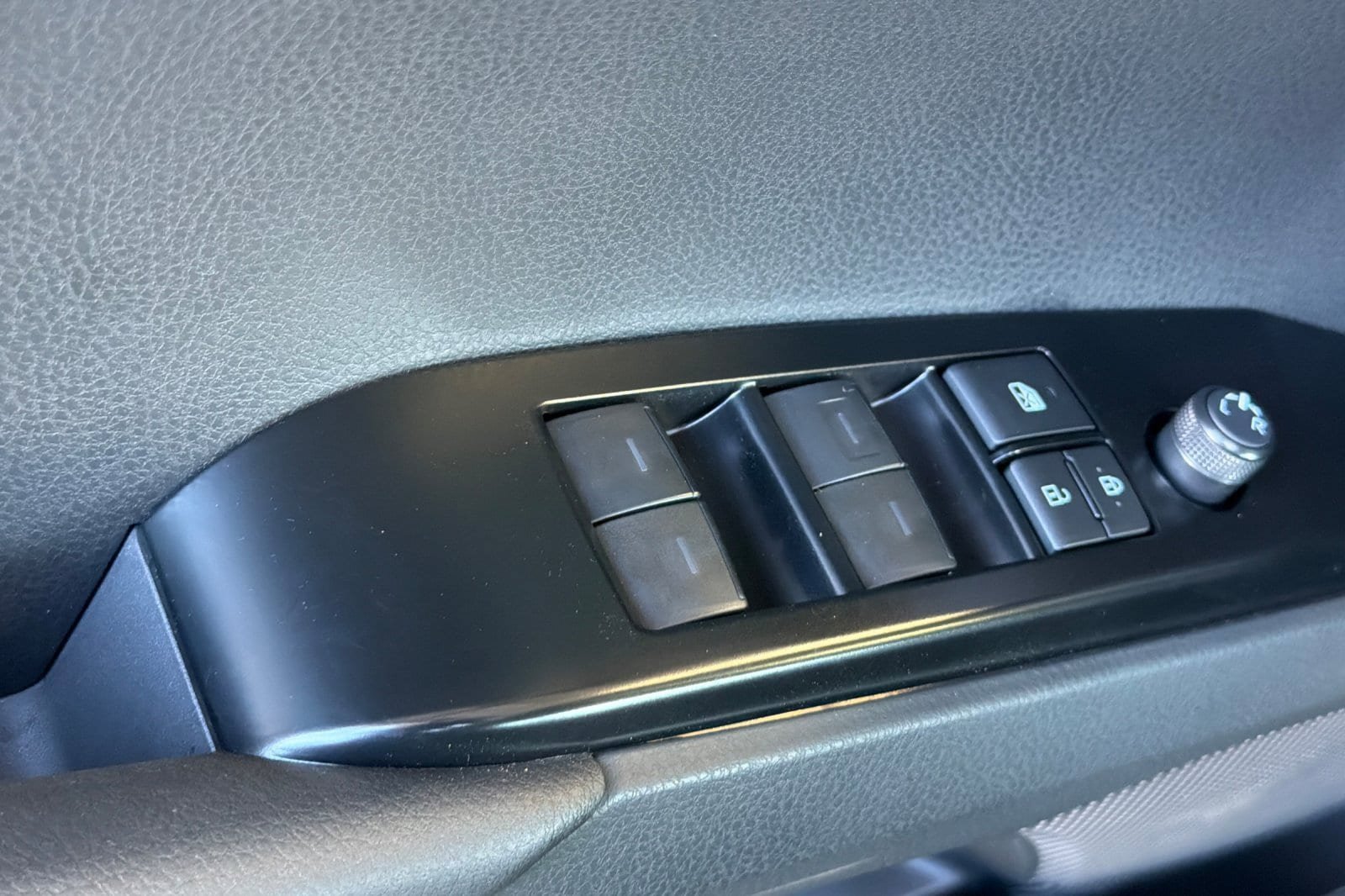 New 2026 Toyota Camry LE FWD image 11