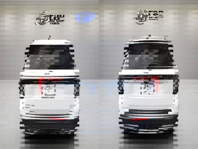 New 2025 Ford Explorer Active w/ Active Comfort Package image 3