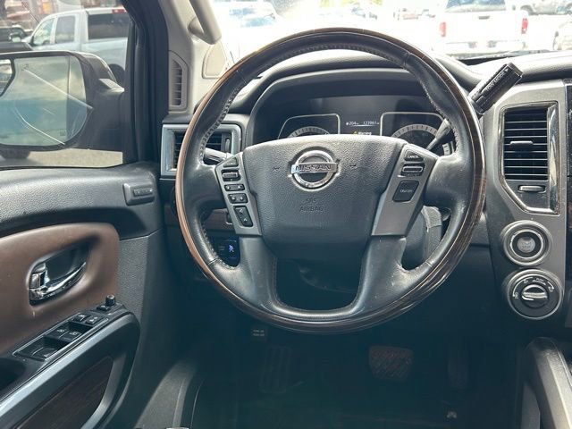 Used 2018 Nissan Titan Platinum Reserve w/ Platinum Utility Package image 18