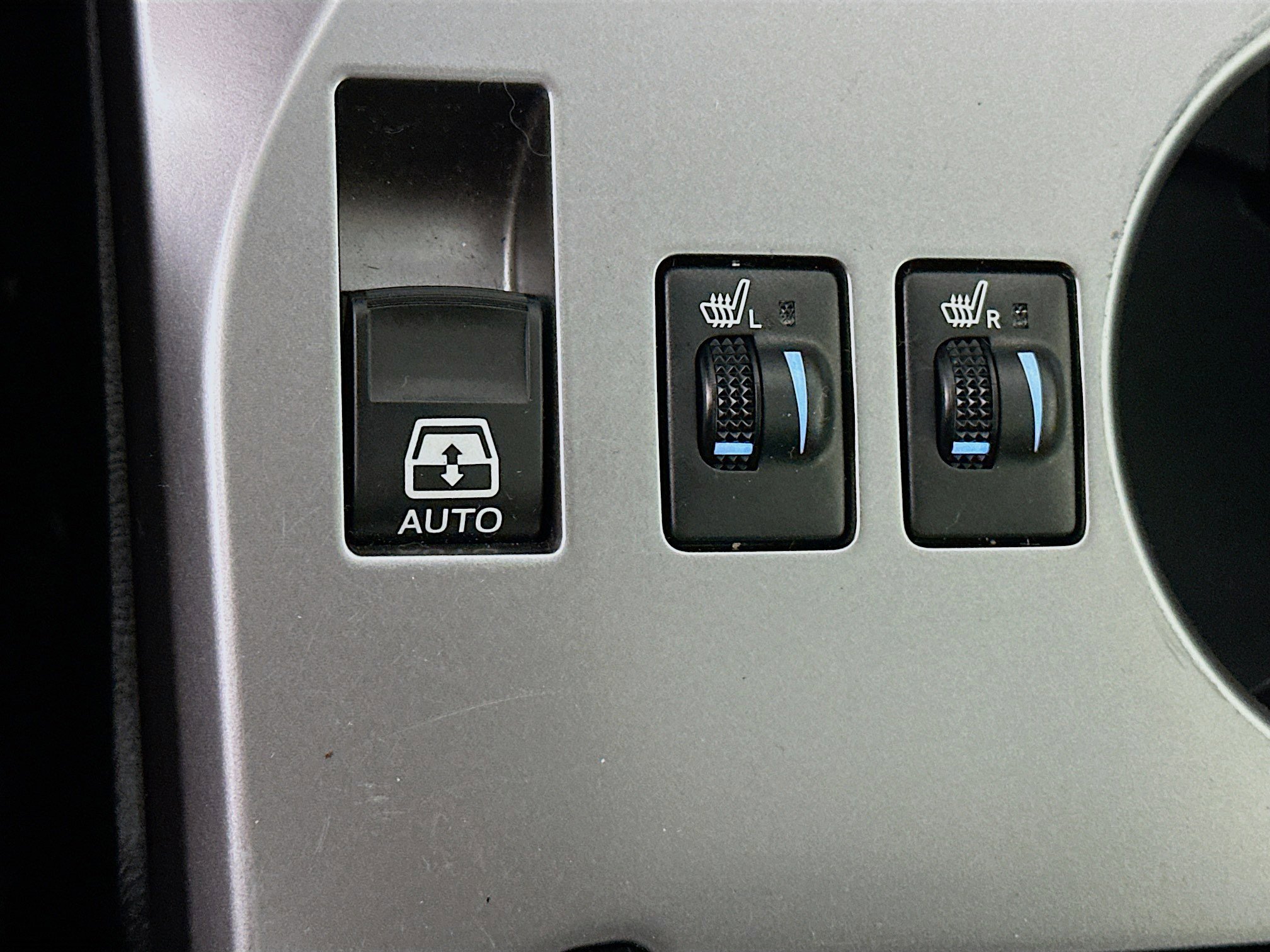 Used 2024 Toyota 4Runner SR5 Premium w/ Moonroof Package image 26