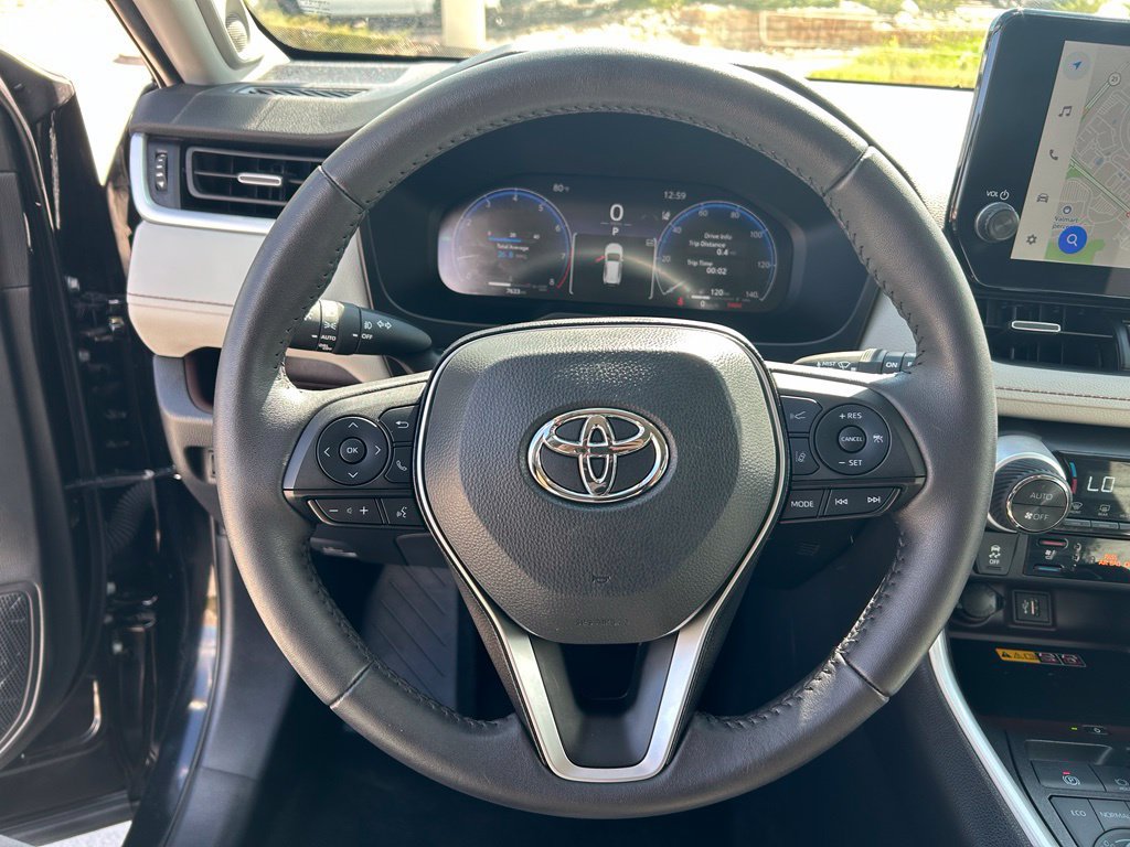 Used 2025 Toyota RAV4 Limited w/ Advanced Technology Package AWD/4WD image 11