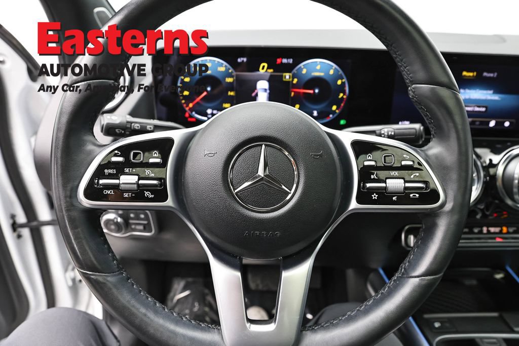 Used 2023 Mercedes-Benz GLA 250 4MATIC w/ Premium Package image 10