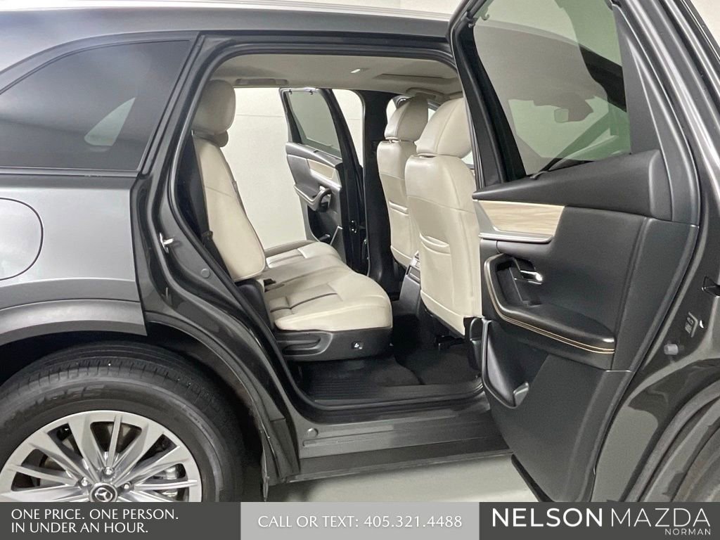 Certified 2025 MAZDA CX-90 Plug-In Hybrid w/ Preferred AWD/4WD image 15