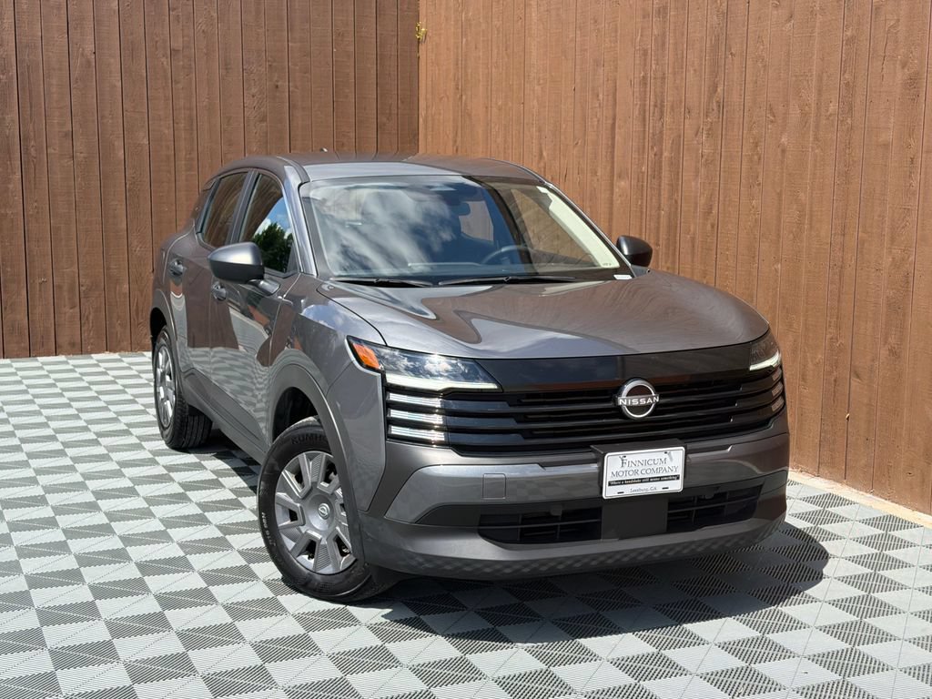 Used 2025 Nissan Kicks S FWD image 9