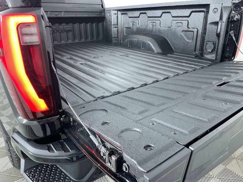 New 2025 GMC Sierra 2500 Denali image 26