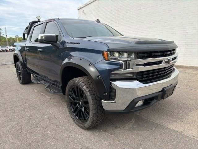 Used 2022 Chevrolet Silverado 1500 LT w/ Convenience Package II AWD/4WD image 8