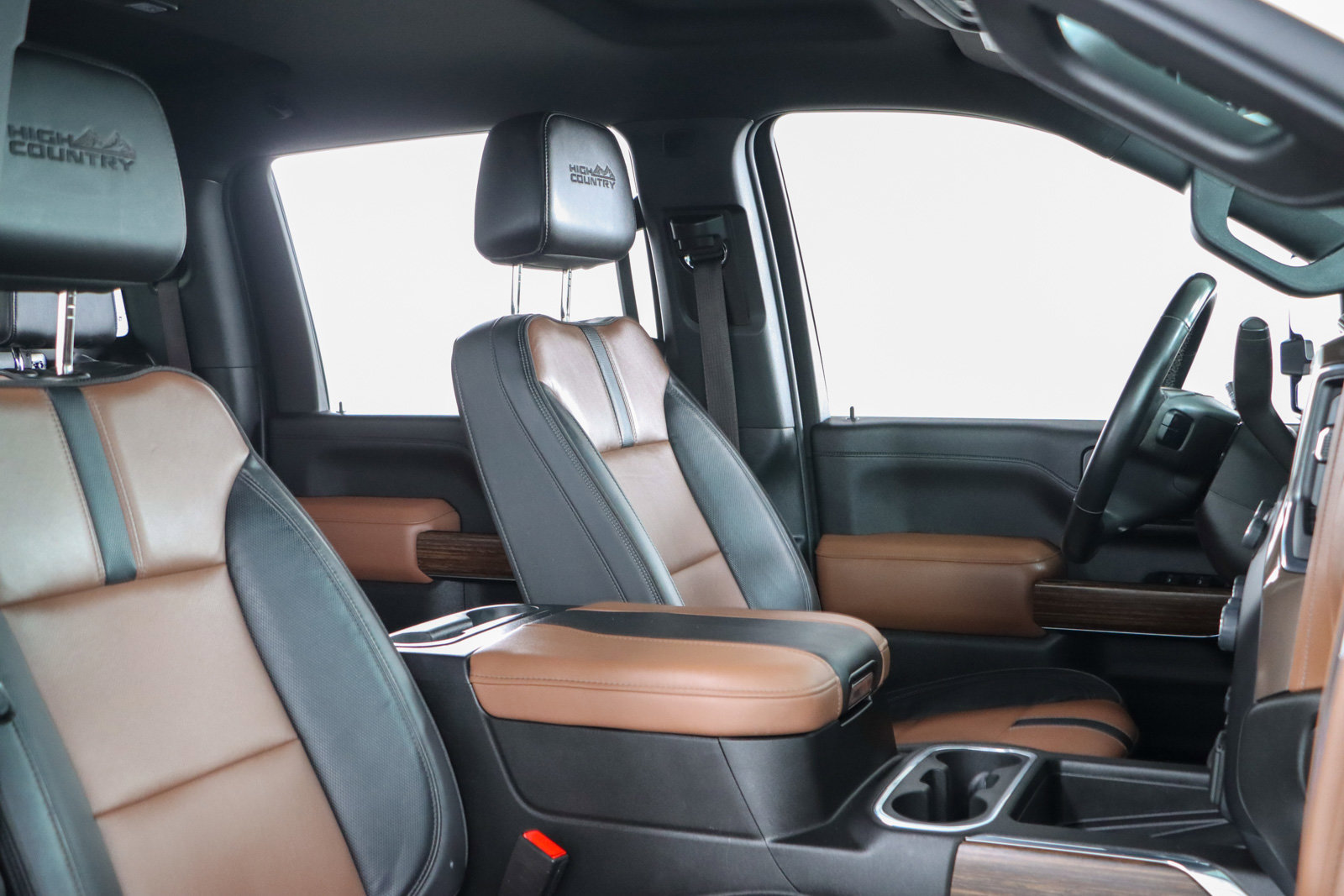 Used 2023 Chevrolet Silverado 2500 High Country w/ Technology Package image 30