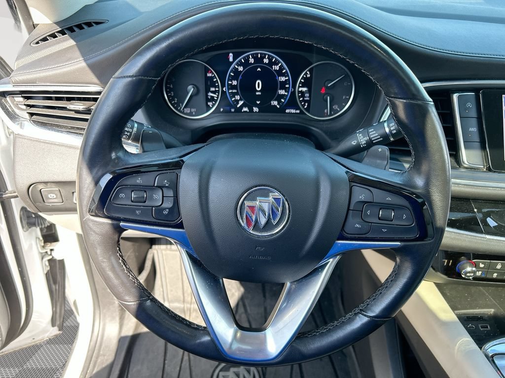 Used 2022 Buick Enclave Avenir AWD/4WD image 33