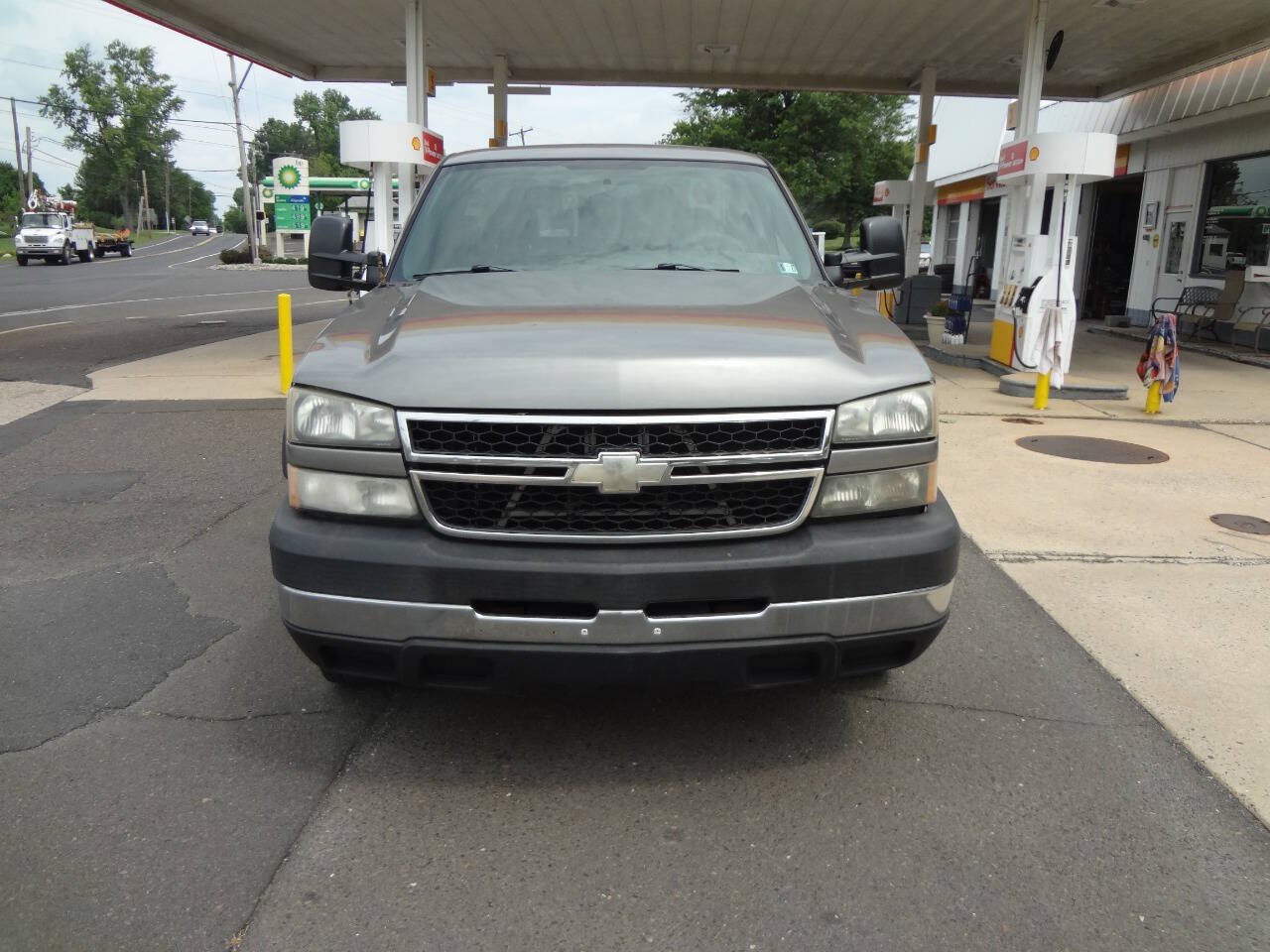 Used 2006 Chevrolet Silverado 2500 W/T RWD image 7
