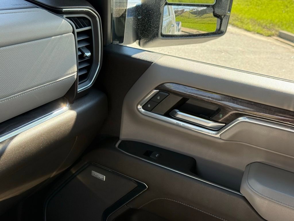Used 2024 Chevrolet Silverado 3500 LTZ w/ LTZ Plus Package image 42