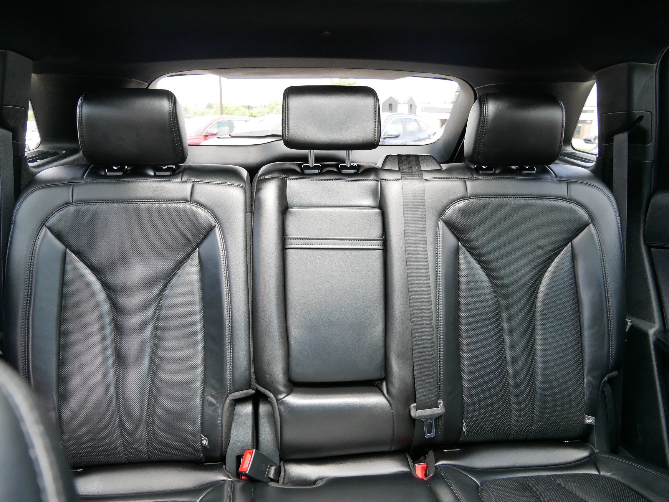 Used 2020 Lincoln Nautilus Reserve w/ Cargo Utility Package AWD/4WD image 13