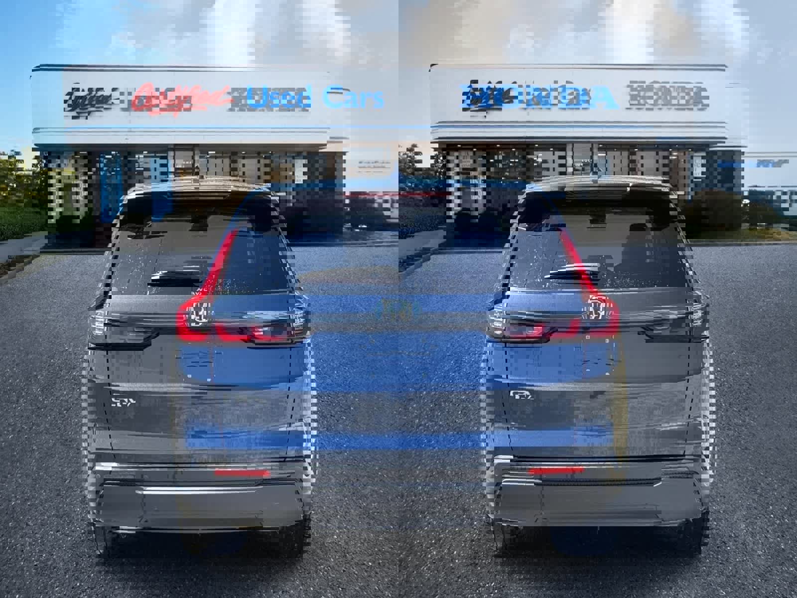 Used 2024 Honda CR-V EX-L image 4