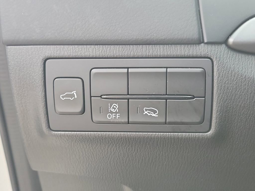 Used 2023 MAZDA CX-9 Touring image 25