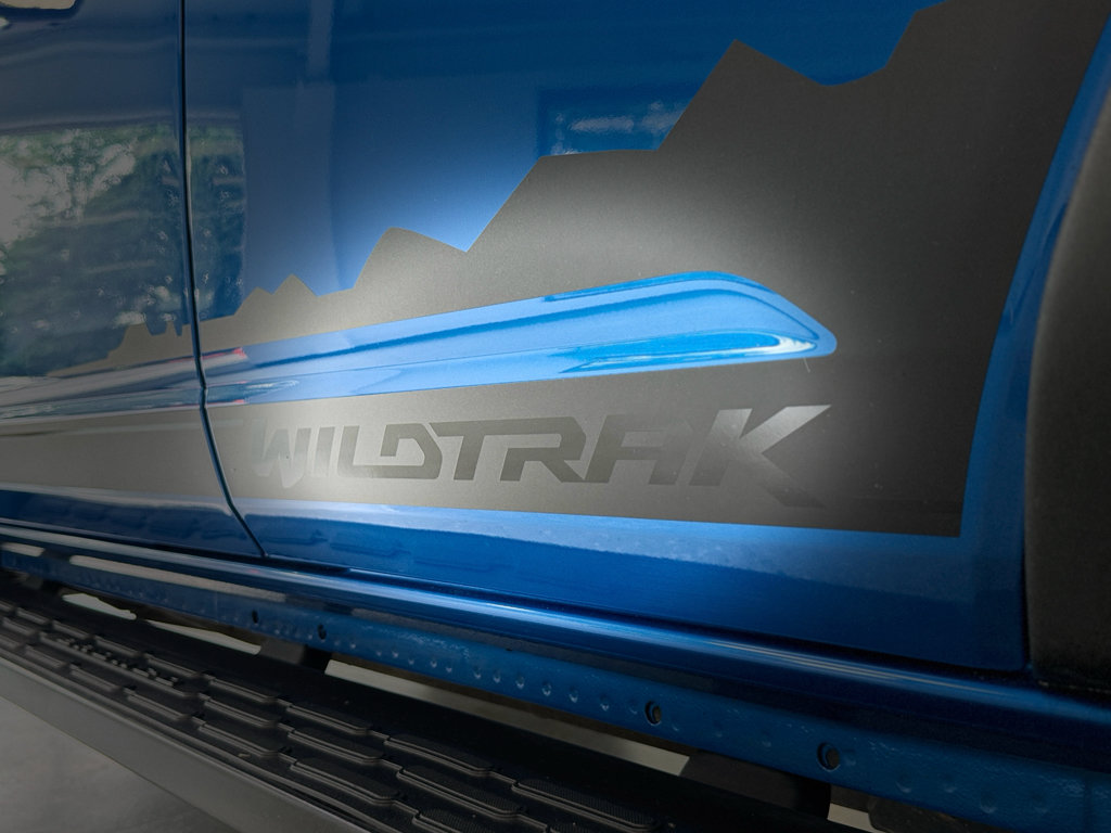 Used 2023 Ford Bronco Wildtrak AWD/4WD image 31