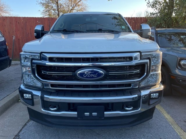 Used 2022 Ford F350 Lariat w/ Chrome Package image 3