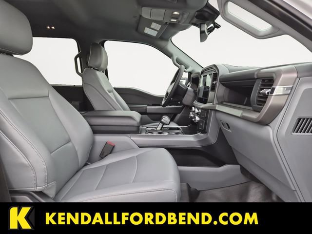 Used 2025 Ford F150 Lightning Pro AWD/4WD image 15