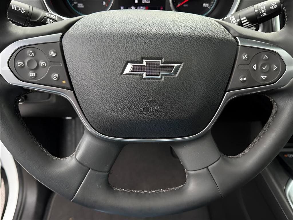 Certified 2023 Chevrolet Traverse RS image 30