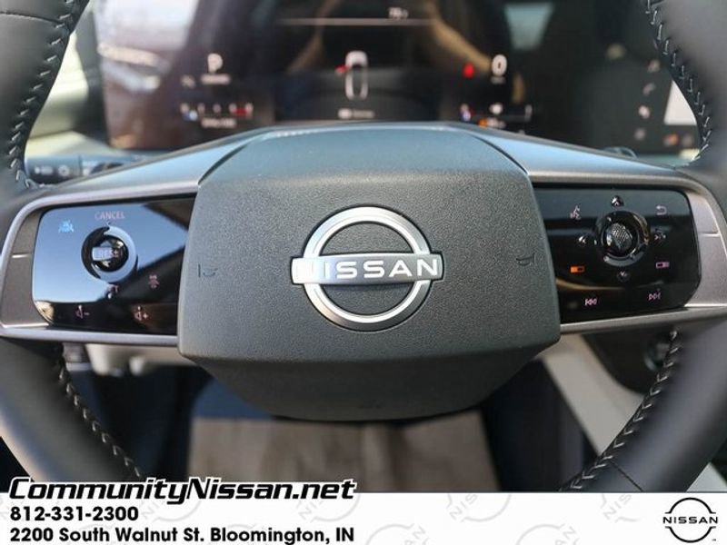 New 2025 Nissan Murano SL image 11